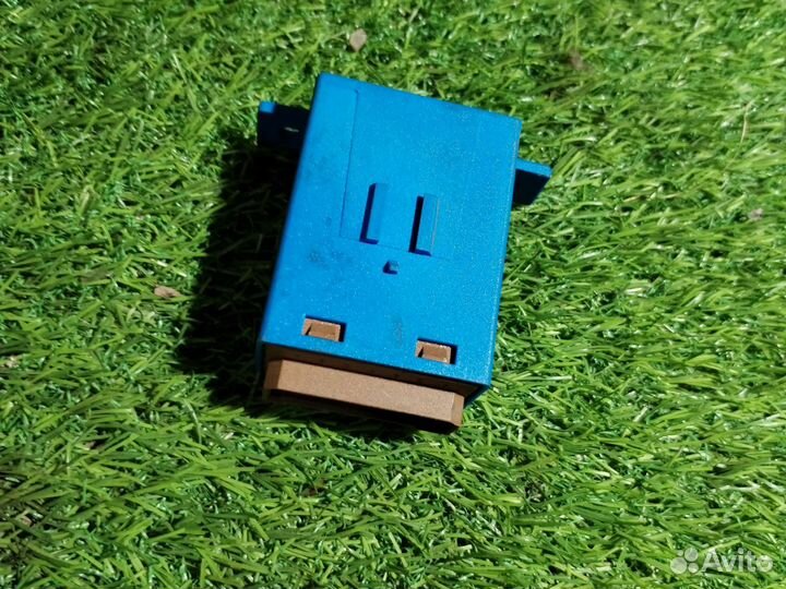 Реле центрального замка Peugeot 806