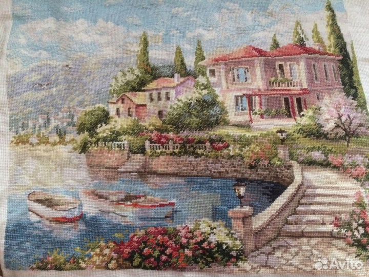 Картина вышитая готовая