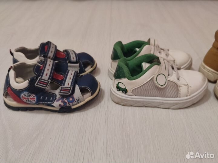 Продам обувь пакетом для мальчика 22 23 размера