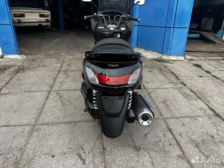 Макси скутер