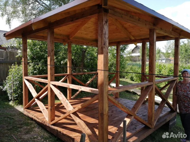 Фундаменты, строительство и кровельные работы