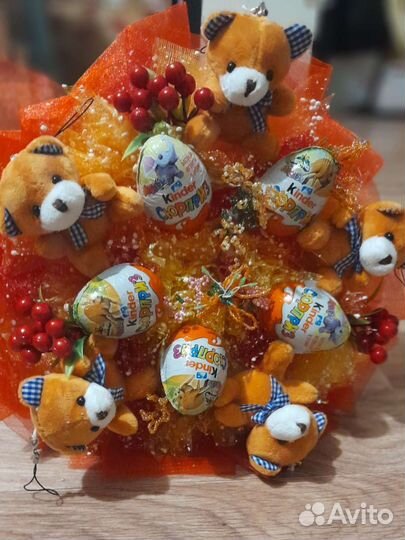 Букет из киндеров