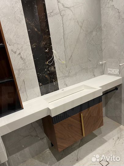 Раковина с тумбой