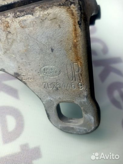 Петля двери задняя правая Land Rover Range Rover