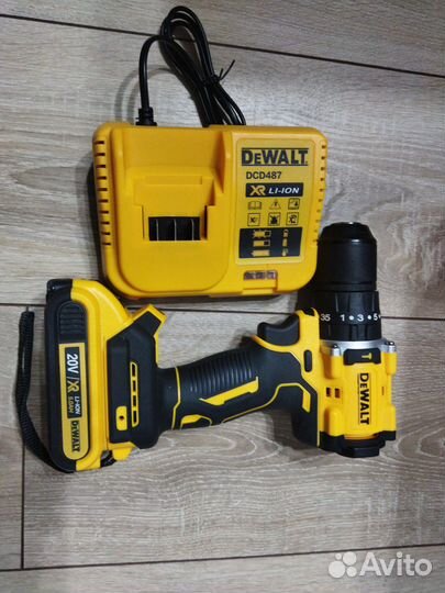 Шуруповёрт dewalt