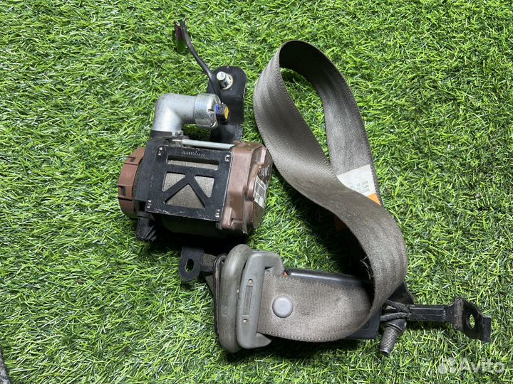 Ремень безопасности Chevrolet Lacetti