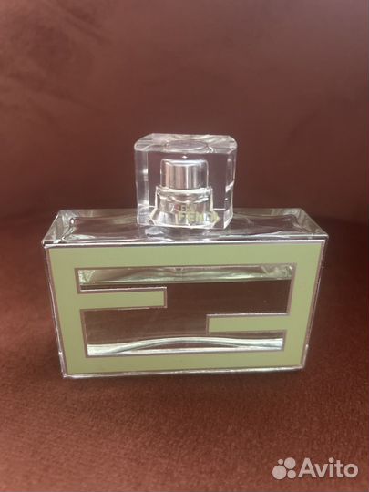 Онигигал Fendi духи