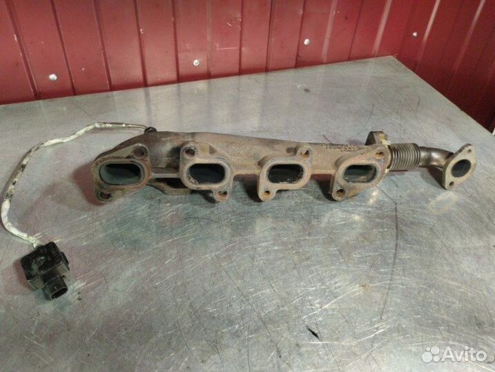 Коллектор выпускной Mercedes Sprinter W906 OM651