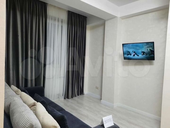 2-к. квартира, 40 м², 1/7 эт.