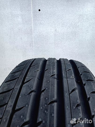 Mileking MK927 245/35 R19 93W