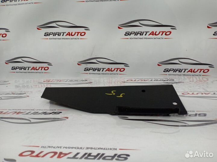 Накладка крыла передняя левая Kia Sportage 4