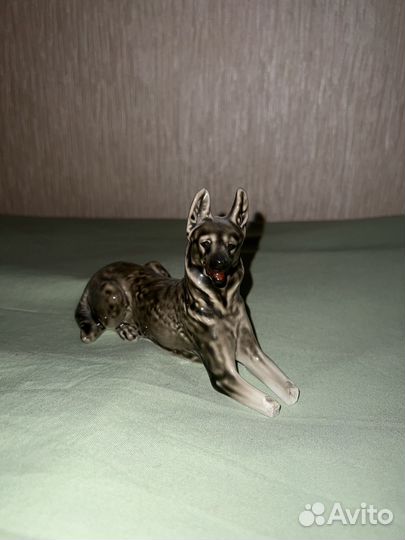 Статуэтка СССР фарфоровая собака