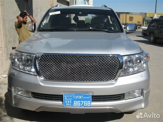Решетка радиатора Land Cruiser 200 (2006-2012 г.в
