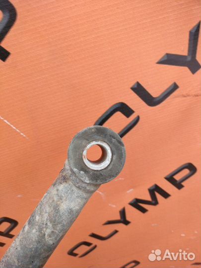 Тяга Mitsubishi Pajero V46 4M40 1995