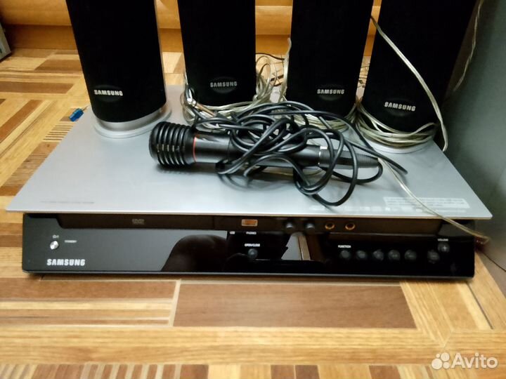 Домашний кинотеатр Samsung HT-P70K