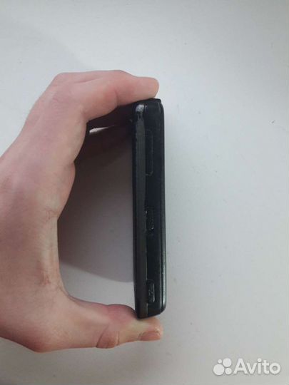 Телефон Nokia 5228