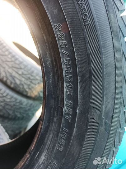 Yokohama Ice Guard IG52C 225/55 R16