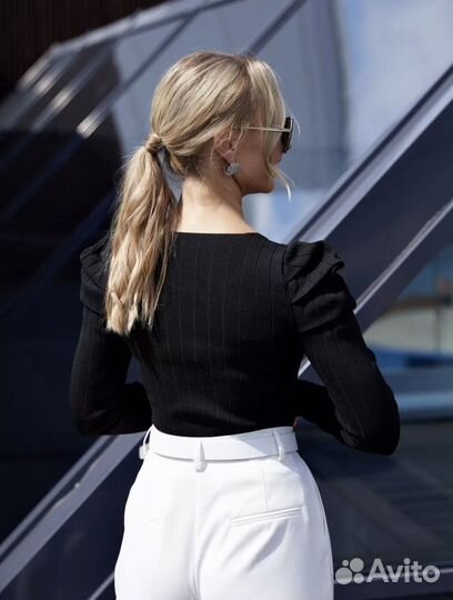 Кофта нарядная с длинным руковами фонарики