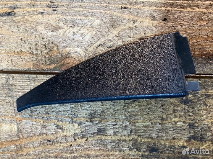 Накладка задней левой двери LADA kalina