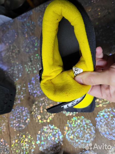 Лыжные ботинки 32р