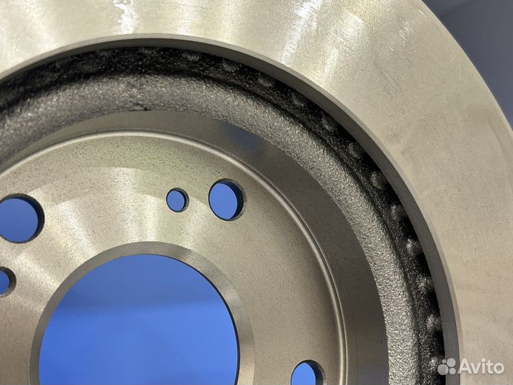 Тормозные диски передние Honda Civic 8/9