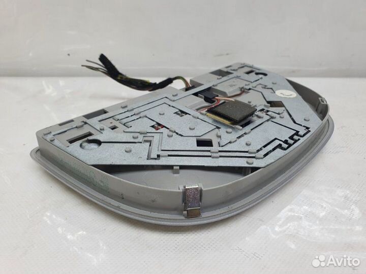 Плафон освещения салона задний Mercedes-Benz S