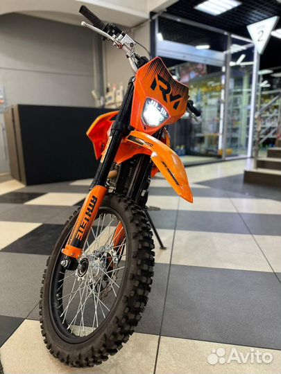 Regulmoto Athlete250