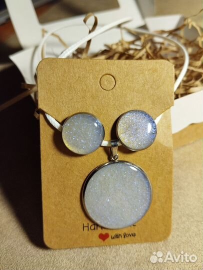 Украшения из эпоксидной смолы