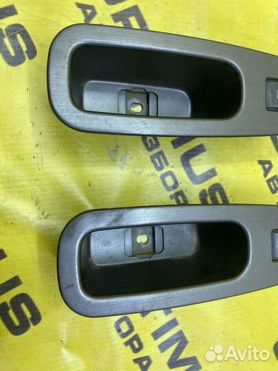Кнопка стеклоподъемника задняя правая Chery Indis