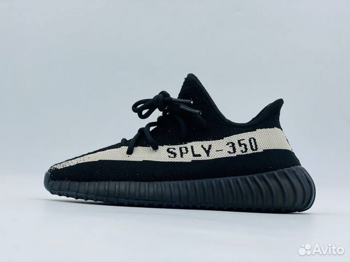 Adidas Yeezy boost 350 v2 Oreo