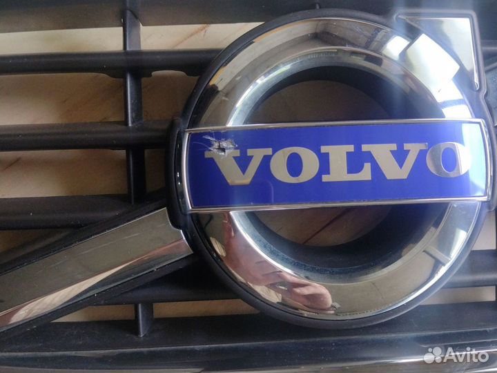 Губа переднего бампера Volvo S40 2, V50