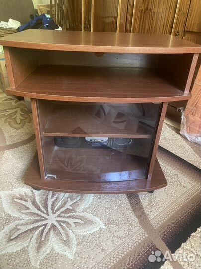 Тумба под телевизор