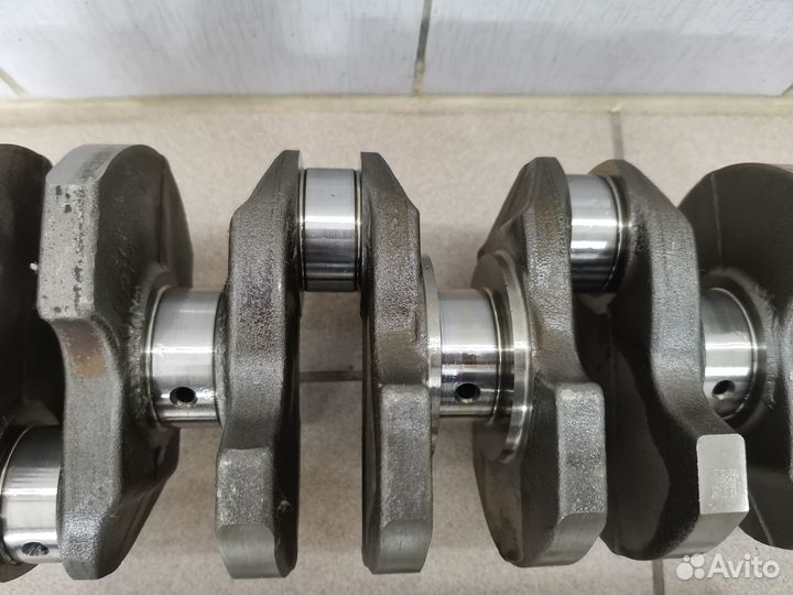 Коленвал Outlander, C-Crosser, Peugeot 4007 4B12