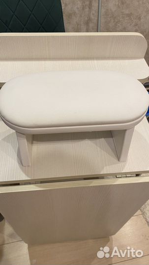 Подставка для рук маникюрная