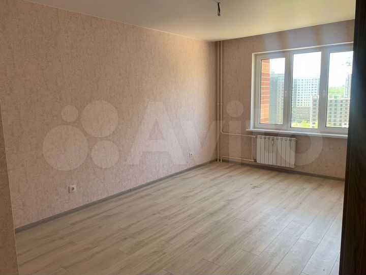 1-к. квартира, 42 м², 10/17 эт.