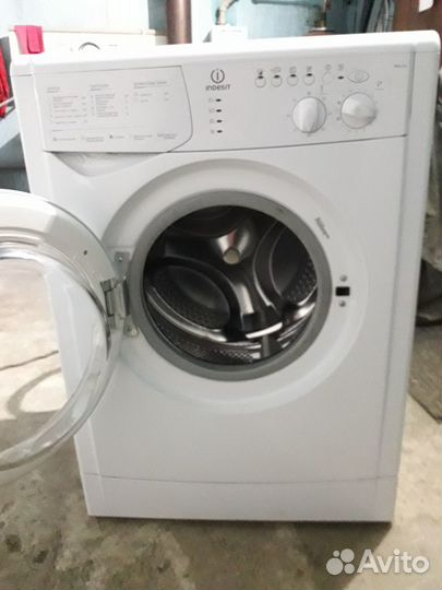 Стиральная машина индезит 5 кг, б/у
