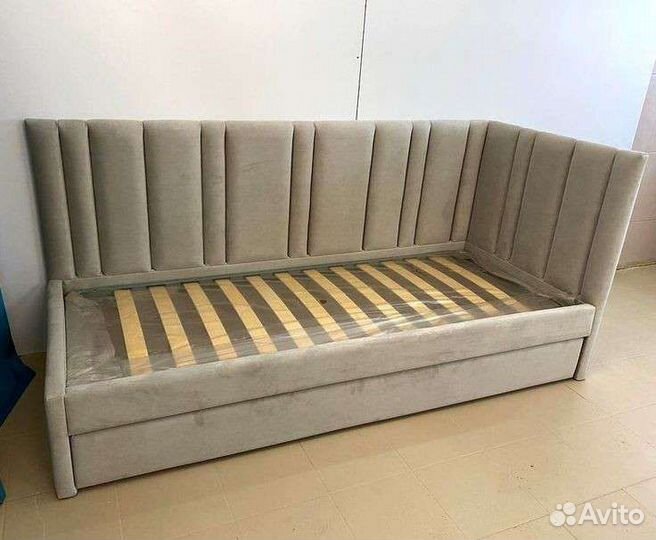 Кровать детская/ подростковая