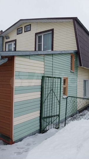 Дом 178,9 м² на участке 7,6 сот.