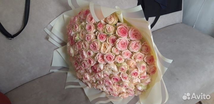 101роза 40см,51роза 40см и выше есть