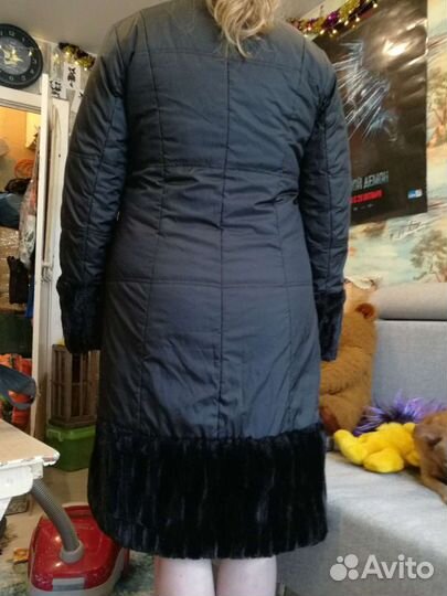 Пальто осеннее и зимнее