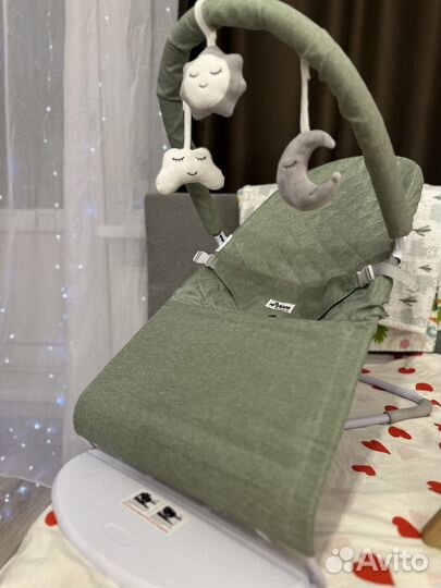 Шезлонг для новорожденных