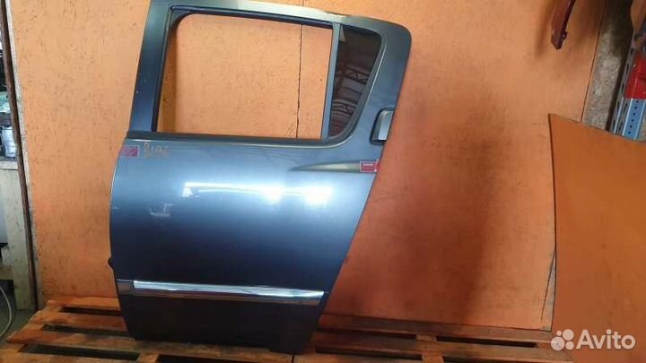 Дверь боковая задняя левая Infiniti Qx56 JA60 5.6