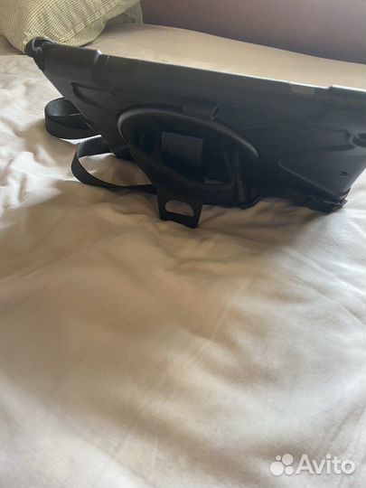 Чехол противоударный для iPad 10.2 goldorak twist