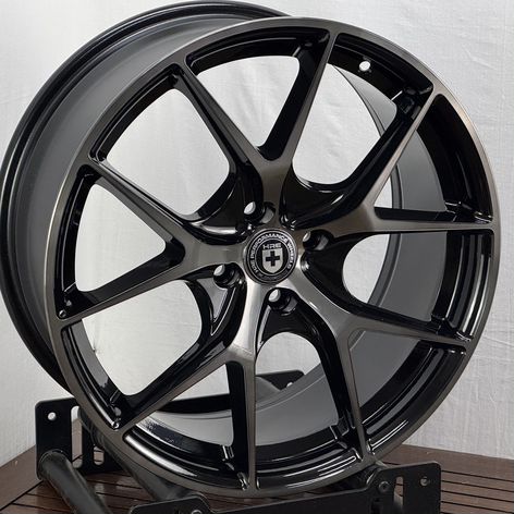 Литые диски HRE P101 8×R18 4×100