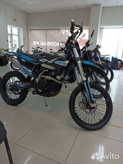 Мотоцикл Avantis Enduro 300 PRO EFI Exclusive