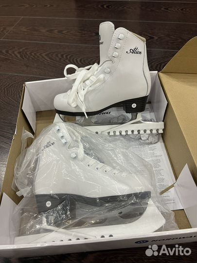 Коньки детские