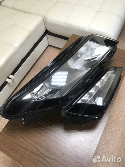 Фара правая галоген Skoda Kodiaq