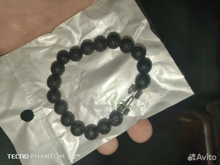 Браслет с гантелей