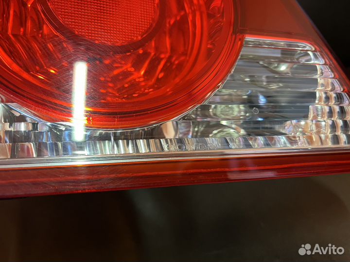 Фонарь в крышку багажника Honda Civic 4D