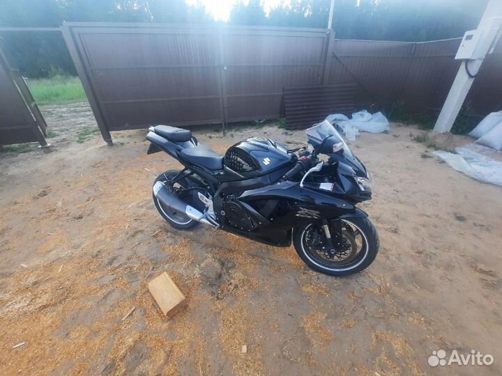Suzuki gsx r 750